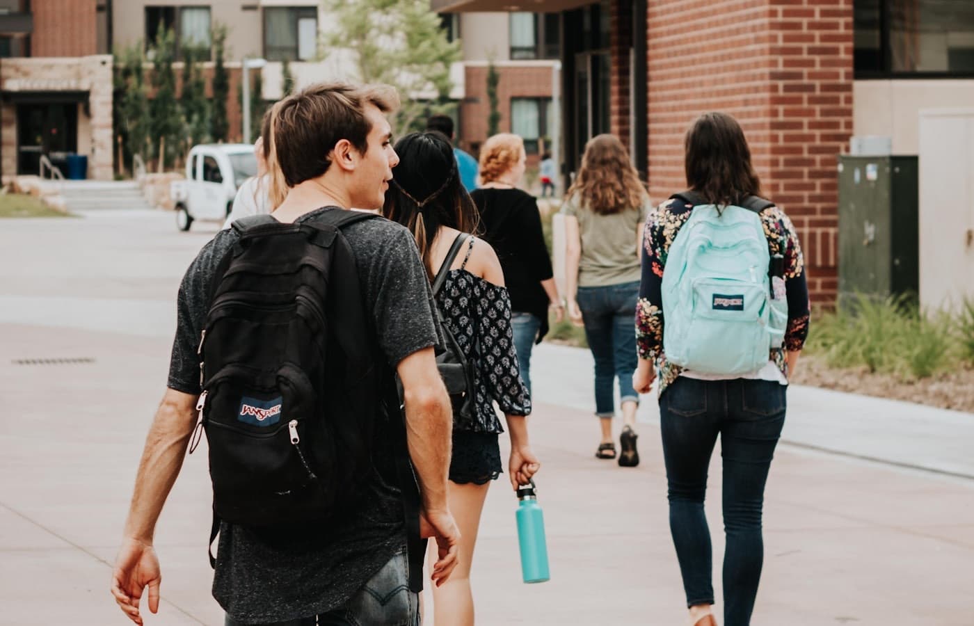 UH Record Enrollment 2026: 7,100 Freshmen Just Landed in Houston — The Video Playbook for Reaching Them